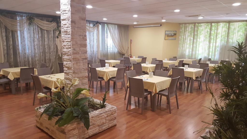 Hotel Corallo Francavilla Al Mare Ngoại thất bức ảnh